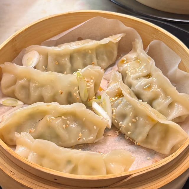 Kimchi Dumplings (V).